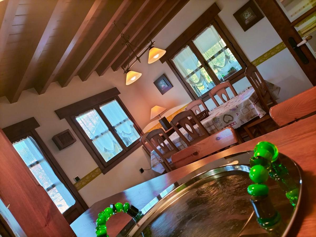 Camin De Los Collaos Guest House Cangas de Onis Ngoại thất bức ảnh