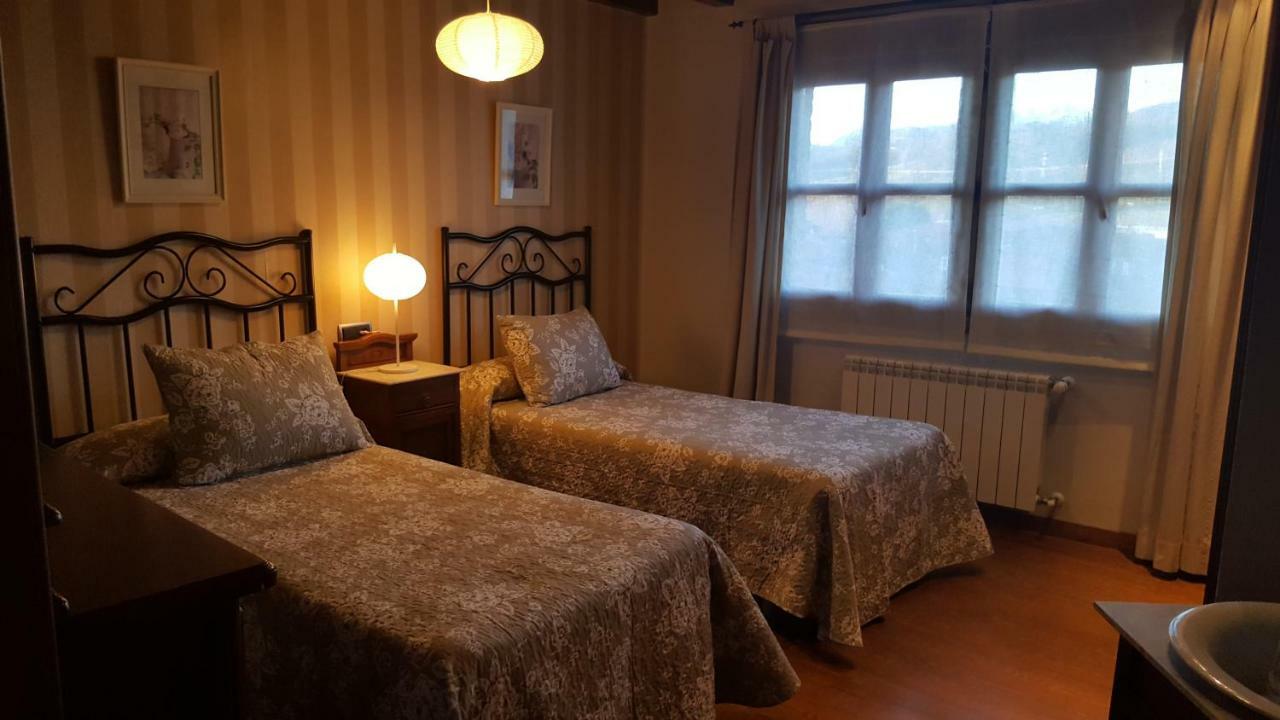 Camin De Los Collaos Guest House Cangas de Onis Ngoại thất bức ảnh