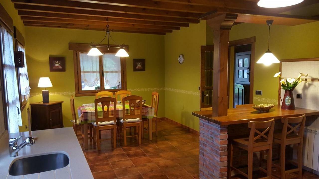 Camin De Los Collaos Guest House Cangas de Onis Ngoại thất bức ảnh